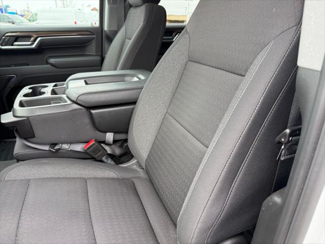 2024 Chevrolet Silverado 1500 4WD Crew Cab Short Bed RST