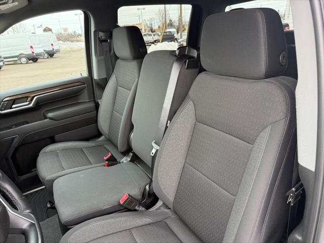 2024 Chevrolet Silverado 1500 4WD Crew Cab Short Bed RST