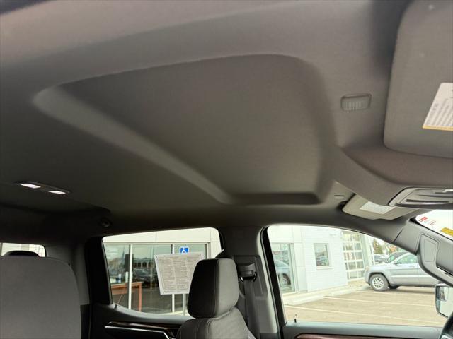 2024 Chevrolet Silverado 1500 4WD Crew Cab Short Bed RST