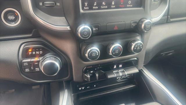 2019 Ram 1500 Big Horn/Lone Star Crew Cab 4x4 5'7" Box