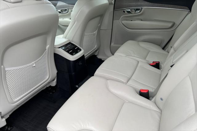 2023 Volvo XC90 Recharge T8 Plus Bright Theme 7-Seater