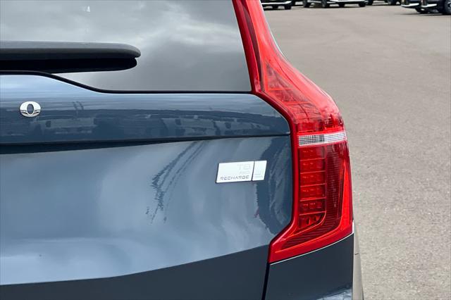 2023 Volvo XC90 Recharge T8 Plus Bright Theme 7-Seater