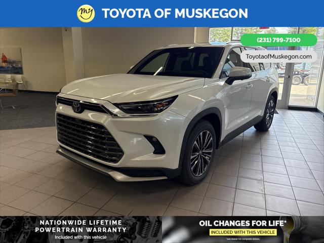 2025 Toyota Grand Highlander Hybrid Platinum MAX