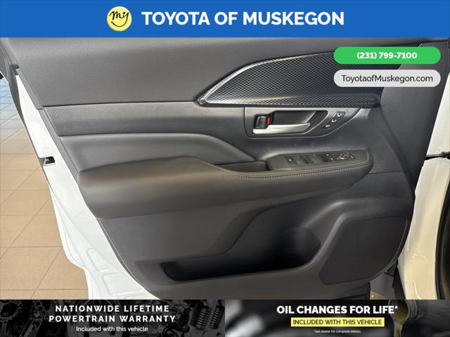 2025 Toyota Grand Highlander Hybrid Platinum MAX