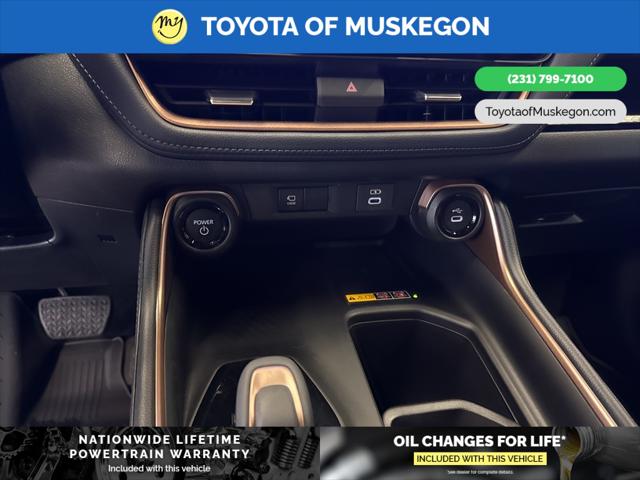 2025 Toyota Grand Highlander Hybrid Platinum MAX