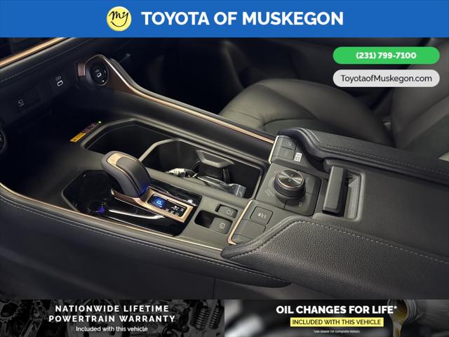 2025 Toyota Grand Highlander Hybrid Platinum MAX