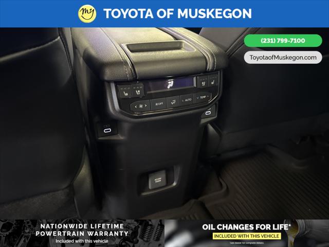 2025 Toyota Grand Highlander Hybrid Platinum MAX