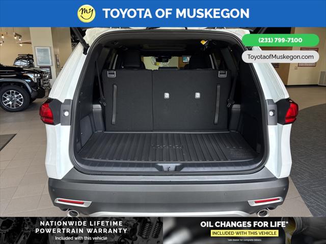2025 Toyota Grand Highlander Hybrid Platinum MAX
