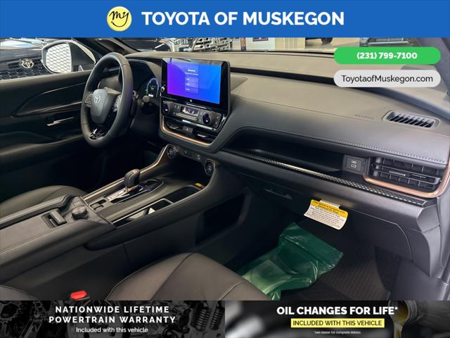 2025 Toyota Grand Highlander Hybrid Platinum MAX