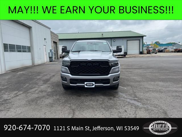 2025 Ram 1500 Big Horn Crew Cab 4x4 5'7" Box