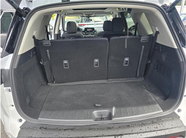 2025 Nissan Pathfinder SV FWD