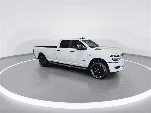 2025 RAM Ram 3500 RAM 3500 BIG HORN CREW CAB 4X4 8 BOX