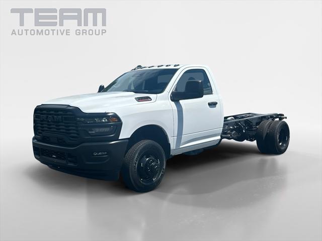 2025 RAM Ram 3500 Chassis Cab RAM 3500 TRADESMAN CHASSIS REGULAR CAB 4X4 84 CA