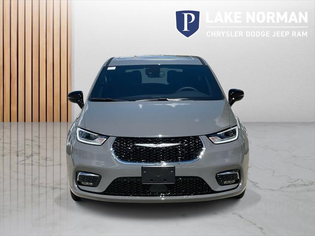 2025 Chrysler Pacifica PACIFICA SELECT