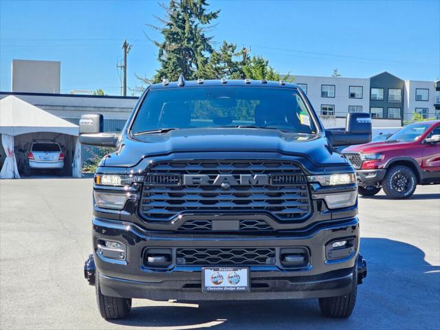 2025 RAM Ram 3500 RAM 3500 BIG HORN CREW CAB 4X4 8 BOX