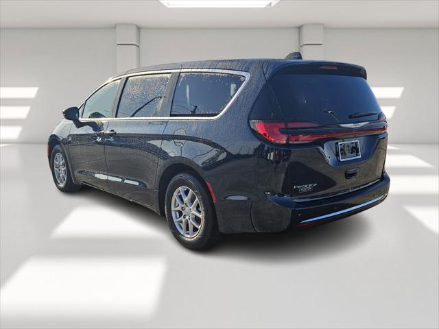 2025 Chrysler Pacifica PACIFICA SELECT