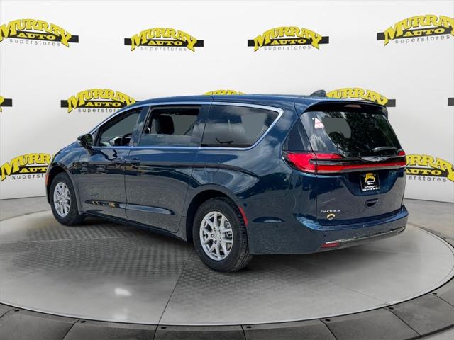 2025 Chrysler Pacifica PACIFICA SELECT