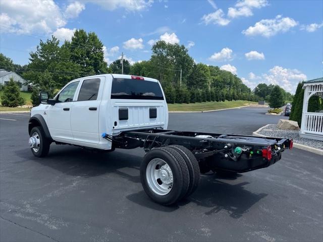 2025 RAM Ram 5500 Chassis Cab RAM 5500 TRADESMAN CHASSIS CREW CAB 4X4 60 CA