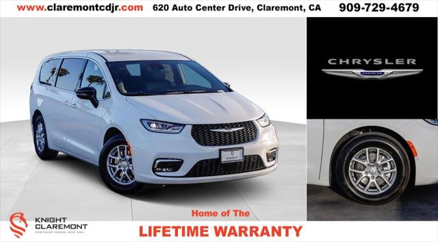 2025 Chrysler Pacifica PACIFICA SELECT