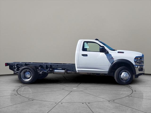 2025 RAM Ram 5500 Chassis Cab RAM 5500 TRADESMAN CHASSIS REGULAR CAB 4X4 84 CA 2025 RAM Ram 5500 Chassis Cab RAM 5500 TRADESMAN CHASSIS REGULAR CAB 4X4 84 CA