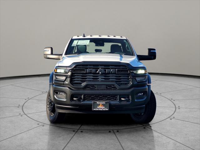 2025 RAM Ram 5500 Chassis Cab RAM 5500 TRADESMAN CHASSIS CREW CAB 4X4 84 CA 2025 RAM Ram 5500 Chassis Cab RAM 5500 TRADESMAN CHASSIS CREW CAB 4X4 84 CA