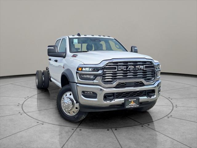 2025 RAM Ram 5500 Chassis Cab RAM 5500 TRADESMAN CHASSIS CREW CAB 4X4 84 CA