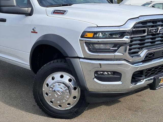 2025 RAM Ram 5500 Chassis Cab RAM 5500 TRADESMAN CHASSIS CREW CAB 4X4 84 CA