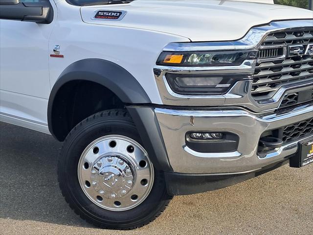 2025 RAM Ram 5500 Chassis Cab RAM 5500 TRADESMAN CHASSIS CREW CAB 4X4 84 CA 2025 RAM Ram 5500 Chassis Cab RAM 5500 TRADESMAN CHASSIS CREW CAB 4X4 84 CA