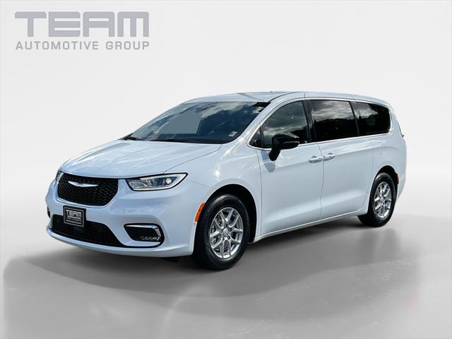 2025 Chrysler Pacifica PACIFICA SELECT