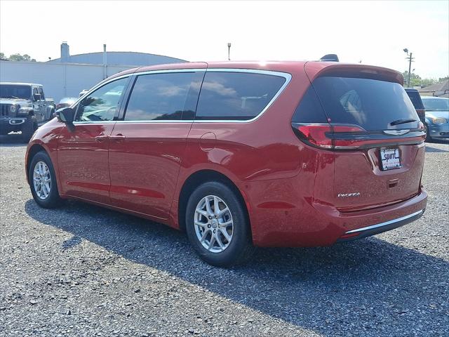 2025 Chrysler Pacifica PACIFICA SELECT
