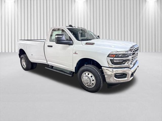 2025 RAM Ram 3500 RAM 3500 TRADESMAN REGULAR CAB 4X4 8 BOX