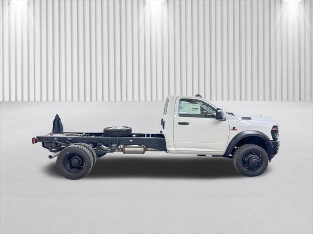 2025 RAM Ram 5500 Chassis Cab RAM 5500 TRADESMAN CHASSIS REGULAR CAB 4X4 84 CA