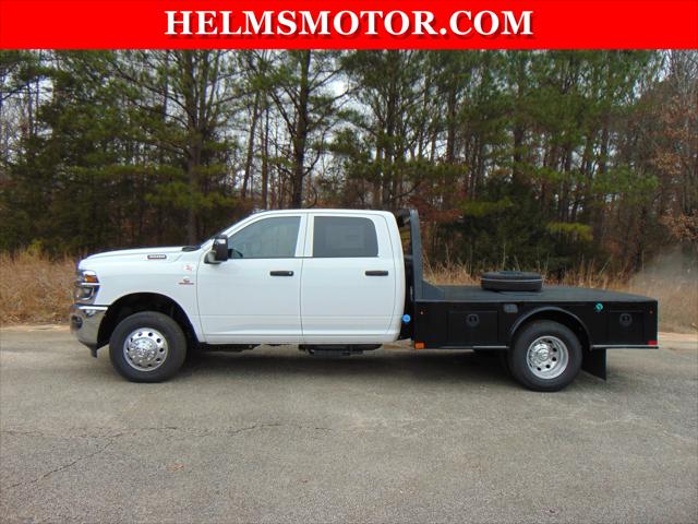 2025 RAM Ram 3500 Chassis Cab RAM 3500 TRADESMAN CREW CAB CHASSIS 4X4 60 CA