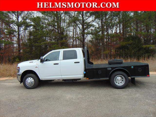 2025 RAM Ram 3500 Chassis Cab RAM 3500 TRADESMAN CREW CAB CHASSIS 4X4 60 CA