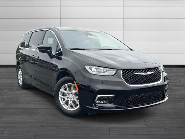 2025 Chrysler Pacifica PACIFICA SELECT
