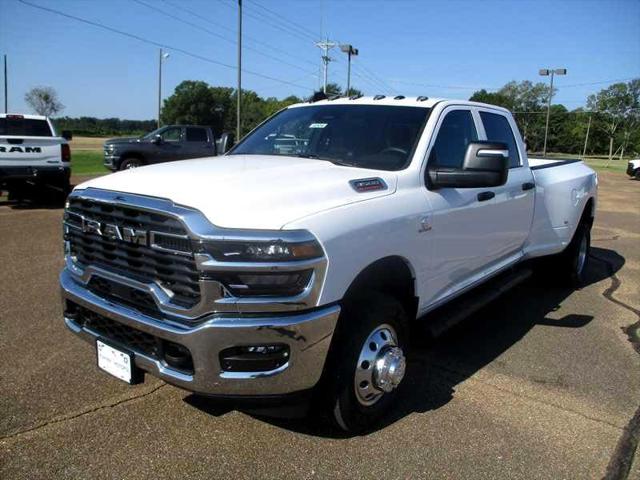 2025 RAM Ram 3500 RAM 3500 TRADESMAN CREW CAB 4X4 8 BOX