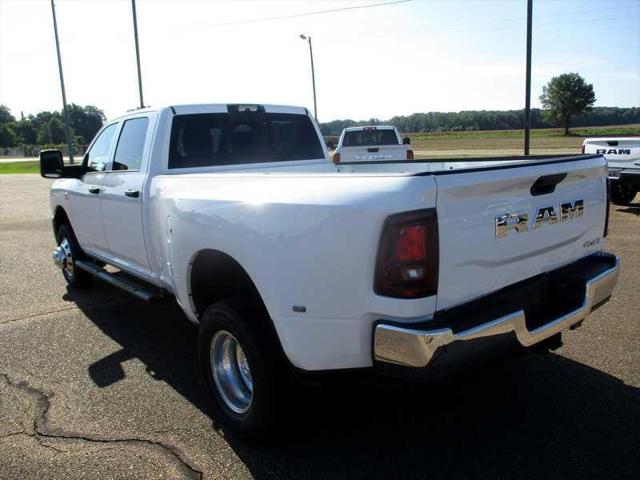 2025 RAM Ram 3500 RAM 3500 TRADESMAN CREW CAB 4X4 8 BOX