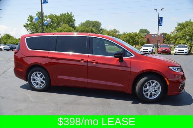 2025 Chrysler Pacifica PACIFICA SELECT