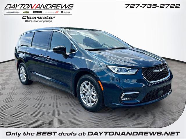 2025 Chrysler Pacifica PACIFICA SELECT