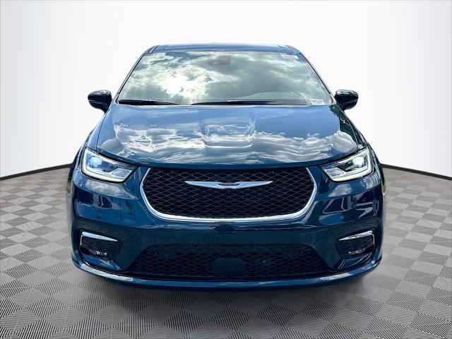 2025 Chrysler Pacifica PACIFICA SELECT