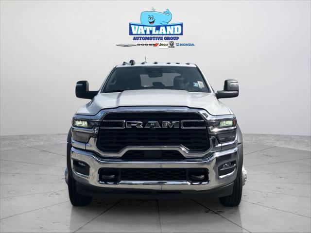 2025 RAM Ram 5500 Chassis Cab RAM 5500 TRADESMAN CHASSIS CREW CAB 4X4 84 CA