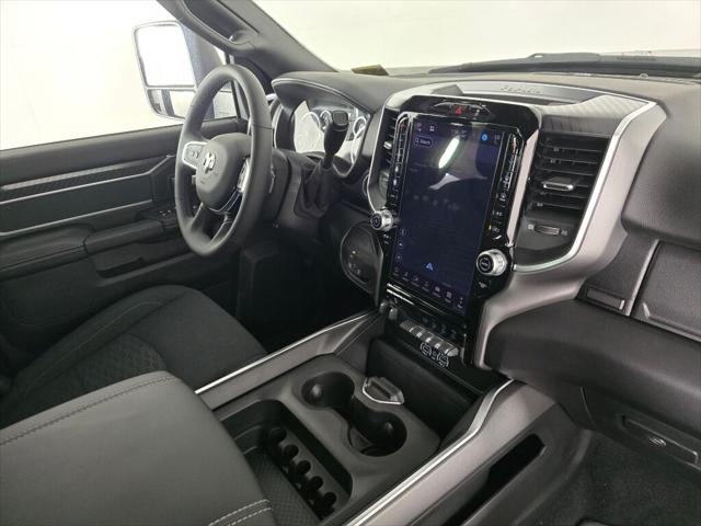 2025 Ram 3500 Big Horn Crew Cab 4x4 8' Box