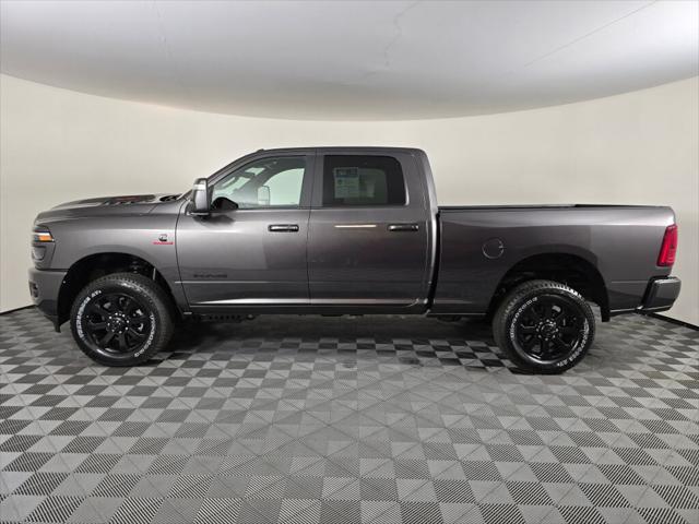 2025 Ram 3500 Big Horn Crew Cab 4x4 8' Box