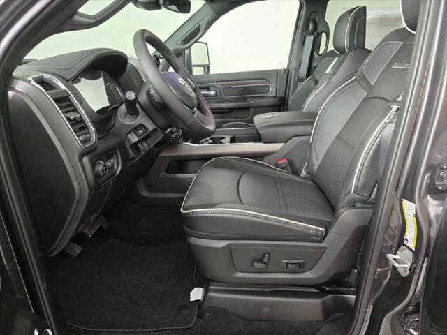 2025 Ram 3500 Big Horn Crew Cab 4x4 8' Box