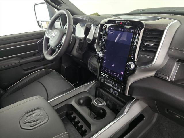 2025 Ram 3500 Big Horn Crew Cab 4x4 8' Box