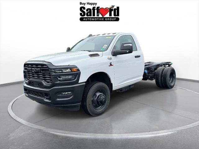 2025 RAM Ram 3500 Chassis Cab RAM 3500 TRADESMAN CHASSIS REGULAR CAB 4X4 60 CA