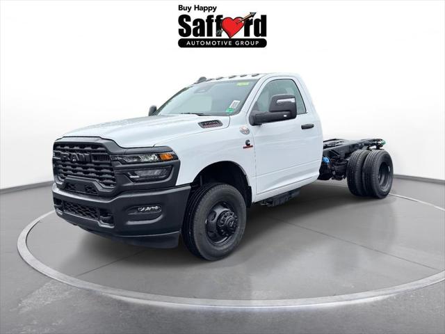 2025 RAM Ram 3500 Chassis Cab RAM 3500 TRADESMAN CHASSIS REGULAR CAB 4X4 60 CA
