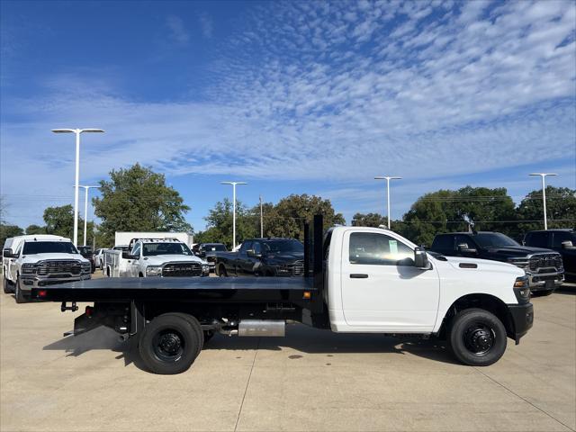 2025 RAM Ram 3500 Chassis Cab RAM 3500 TRADESMAN CHASSIS REGULAR CAB 4X4 84 CA