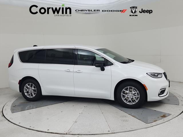 2025 Chrysler Pacifica PACIFICA SELECT