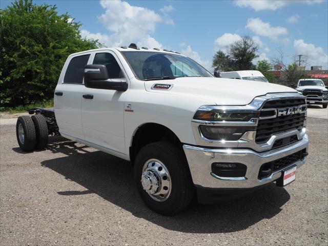 2025 RAM Ram 3500 Chassis Cab RAM 3500 TRADESMAN CREW CAB CHASSIS 4X4 60 CA